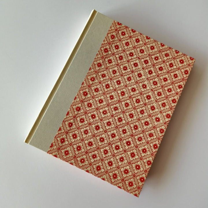 Nauli Fotoalbum L Fotoalbum L Java Blumen rot beige bei Nauli and Stories
