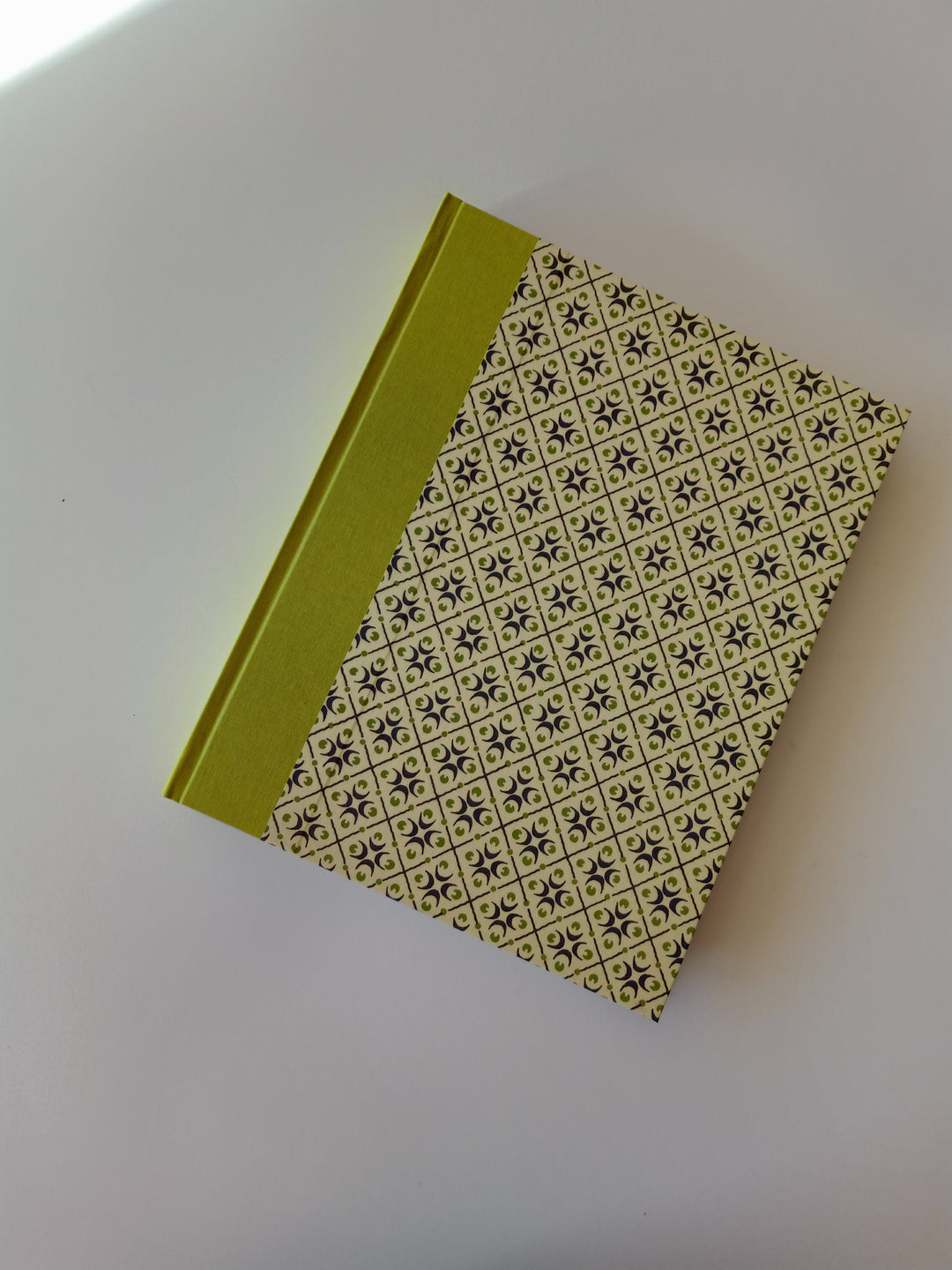 Nauli Fotoalbum L Fotoalbum L Moon dot - grün bei Nauli and Stories