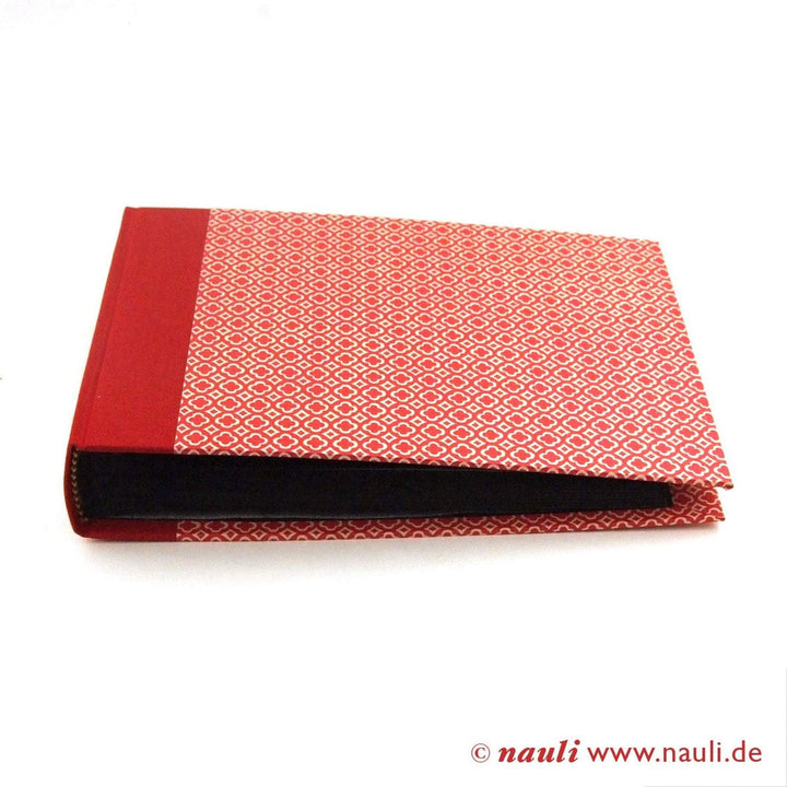 Nauli Fotoalbum M Fotoalbum M Quatrefoil rot bei Nauli and Stories