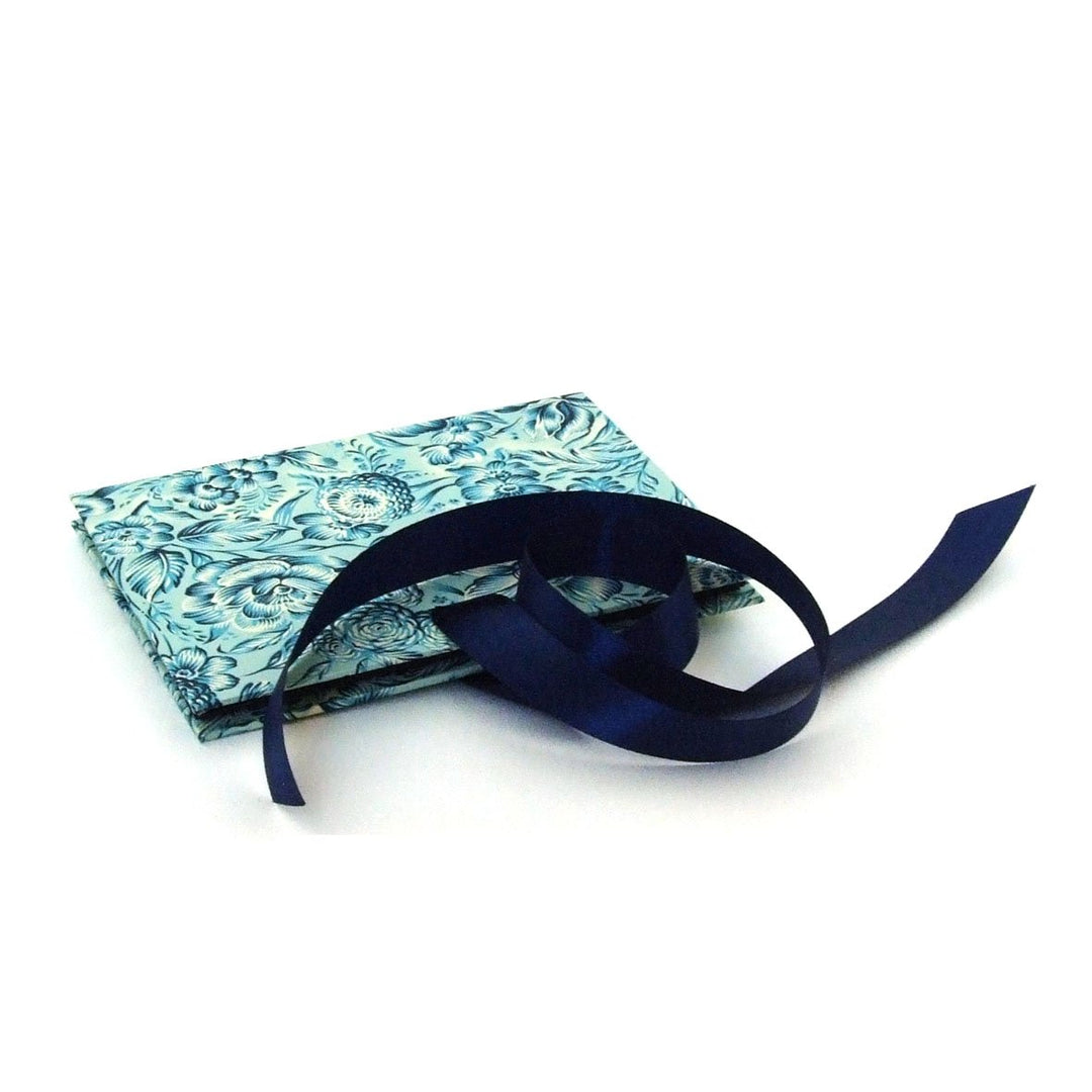 Nauli Leporello Leporello Indische Blumen blau bei Nauli and Stories