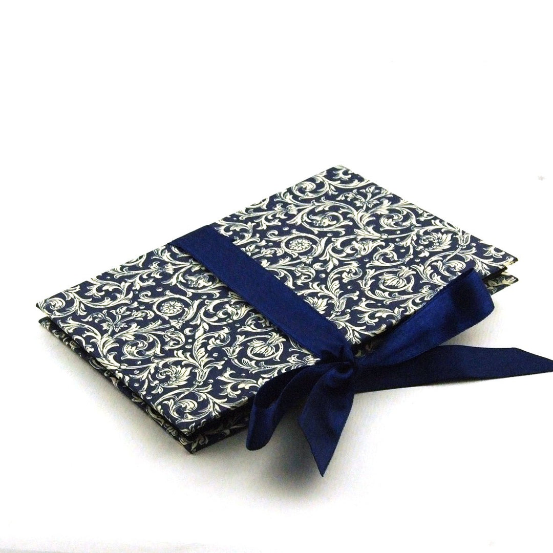 Nauli Leporello Leporello Renaissance Ornament blau bei Nauli and Stories