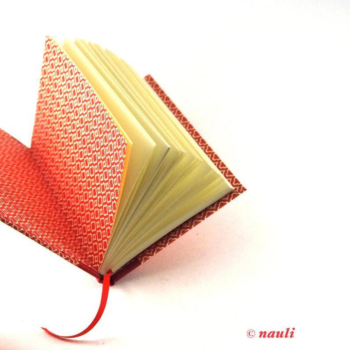 Nauli Notizbuch DIN A6 kleines rotes Notizbuch DIN A6 rot Quatrefoil bei Nauli and Stories