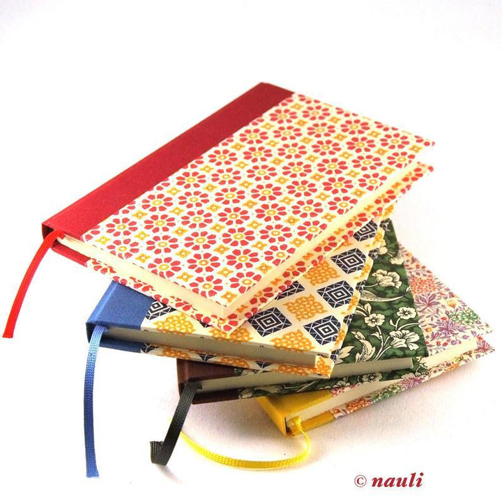 Nauli Notizbuch DIN A6 kleines rotes Notizbuch DIN A6 rot Quatrefoil bei Nauli and Stories