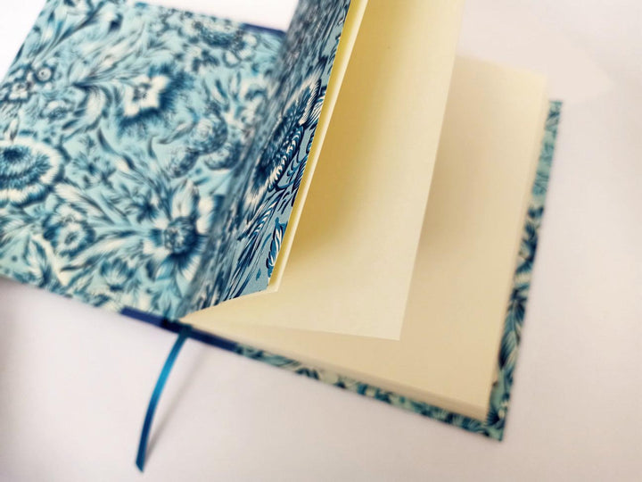 Nauli Poesiealbum Poesiealbum Indische Blumen blau bei Nauli and Stories