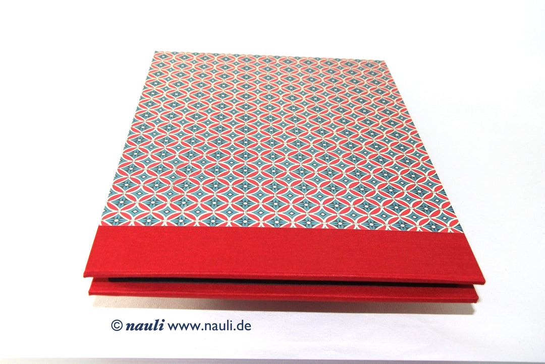 Nauli Schraubalbum XL Fotoalbum DinA4 Retro Lotus Blumen rot bei Nauli and Stories