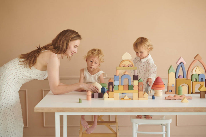 Raduga Grez Holzspielzeug Bausteine Cupolas bei Nauli and Stories