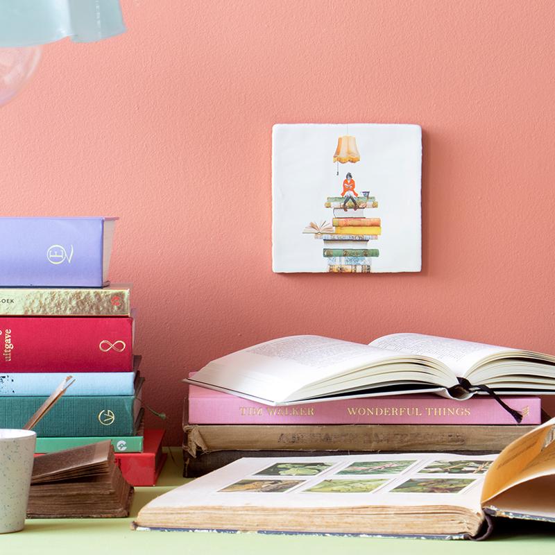 StoryTiles StoryTiles 10x10cm Bookworm - Bücherwurm  - StoryTiles bei Nauli and Stories
