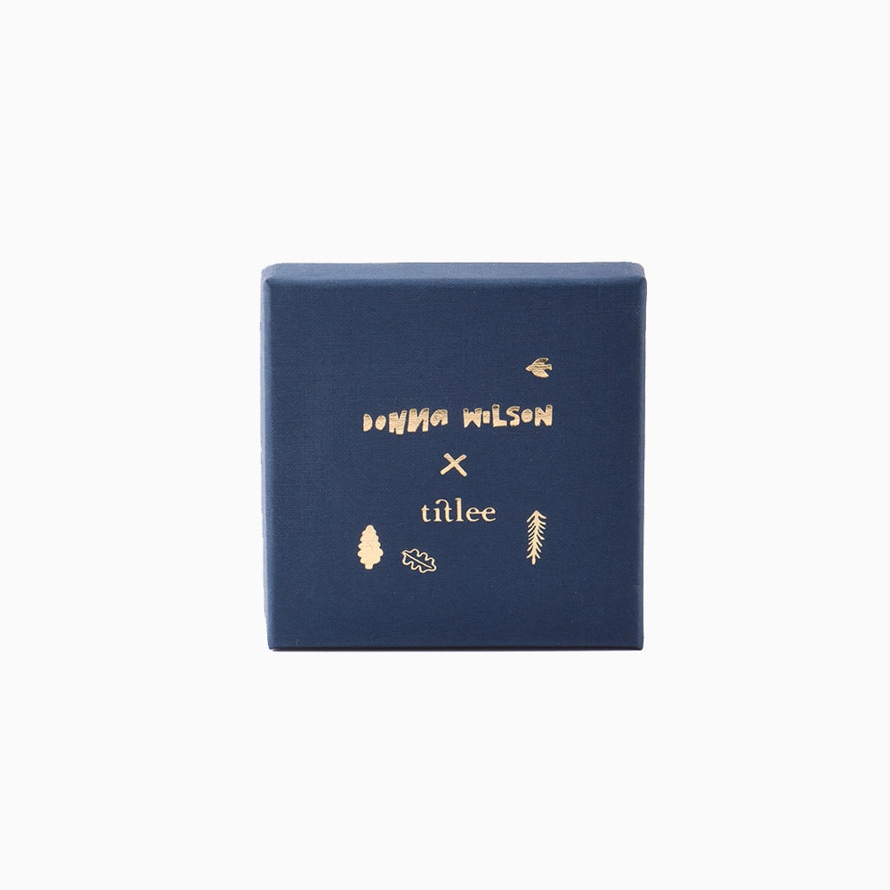 Titlee Brosche Abstrakte Brosche - blau von Donna Wilson bei Nauli and Stories