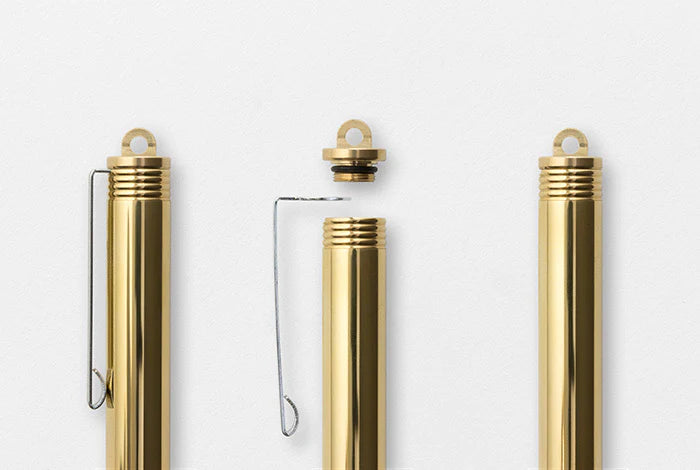 Traveler's Company Füller Brass TRC Brass Fountain Pen Solid Brass bei Nauli and Stories