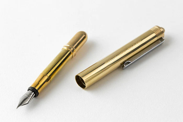 Traveler's Company Füller Brass TRC Brass Fountain Pen Solid Brass