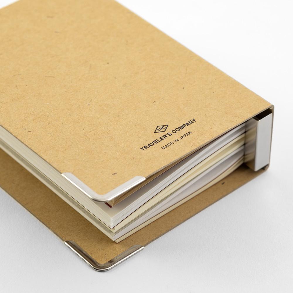 Traveler's Company Ordner 016 TRAVELER´S notebook Refill Binder Passport Size bei Nauli and Stories