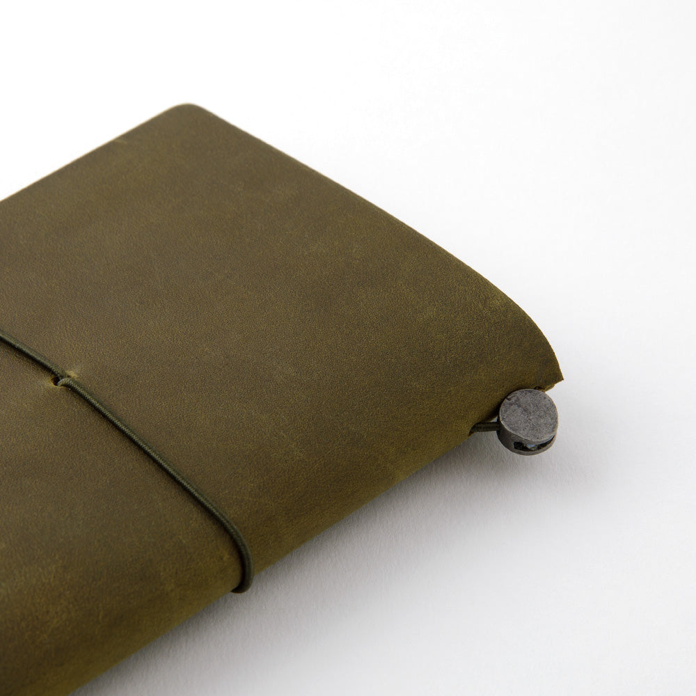 Traveler's Company Notizbuch Reisenotizbuch "TRAVELER'S notebook" Passport Leder olive bei Nauli and Stories