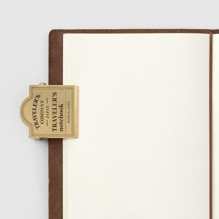 Traveler's Company Papierklammer TRAVELER'S COMPANY 030 Brass Clip bei Nauli and Stories