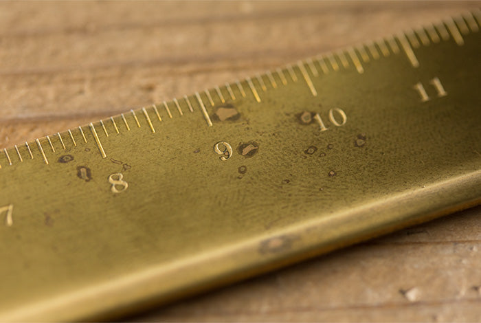 Traveler's Company Lineal TRAVELER'S COMPANY Brass Ruler - Lineal bei Nauli and Stories