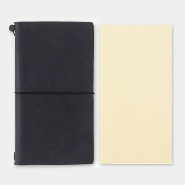 Traveler's Company Notizbuch TRAVELER'S notebook regular 025 blank paper cream bei Nauli and Stories