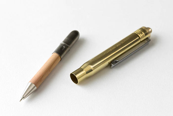 Traveler's Company Kugelschreiber Brass TRC Brass Ballpoint Pen Solid Brass bei Nauli and Stories