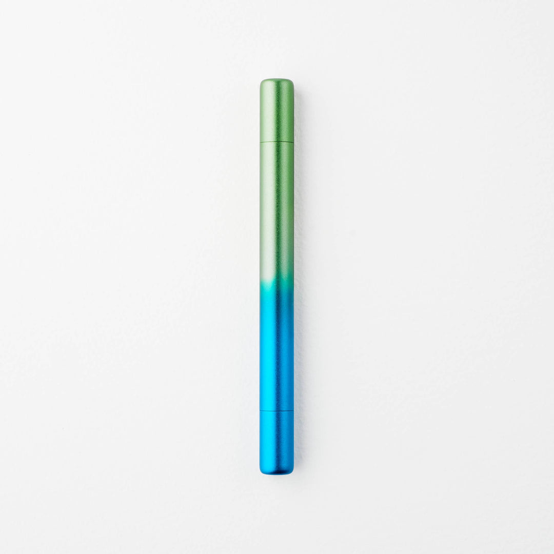 Tom's Studio Ori – the infinitely refillable highlighter: Blue/Green bei Nauli and Stories
