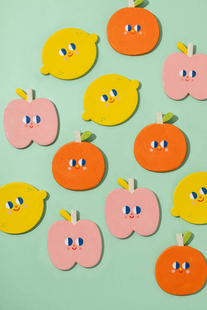 Ana Seixas Orange / Ceramic Hanging bei Nauli and Stories