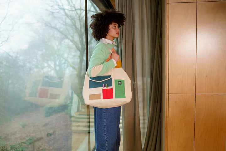 Donna Wilson Large Pocket Patch Cotton Shopper bei Nauli and Stories