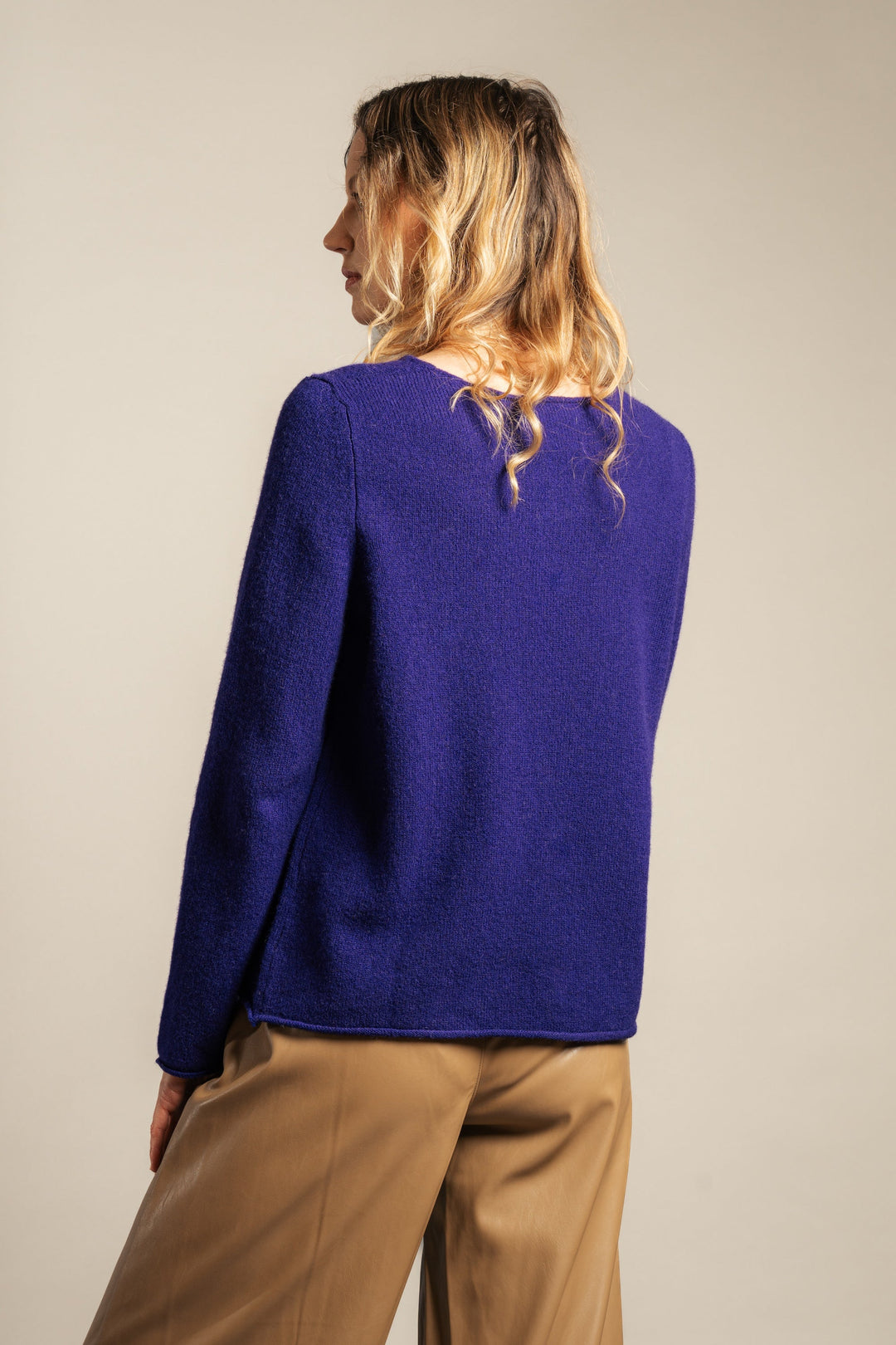 Eribé Pullover Corry Top Nightfall bei Nauli and Stories