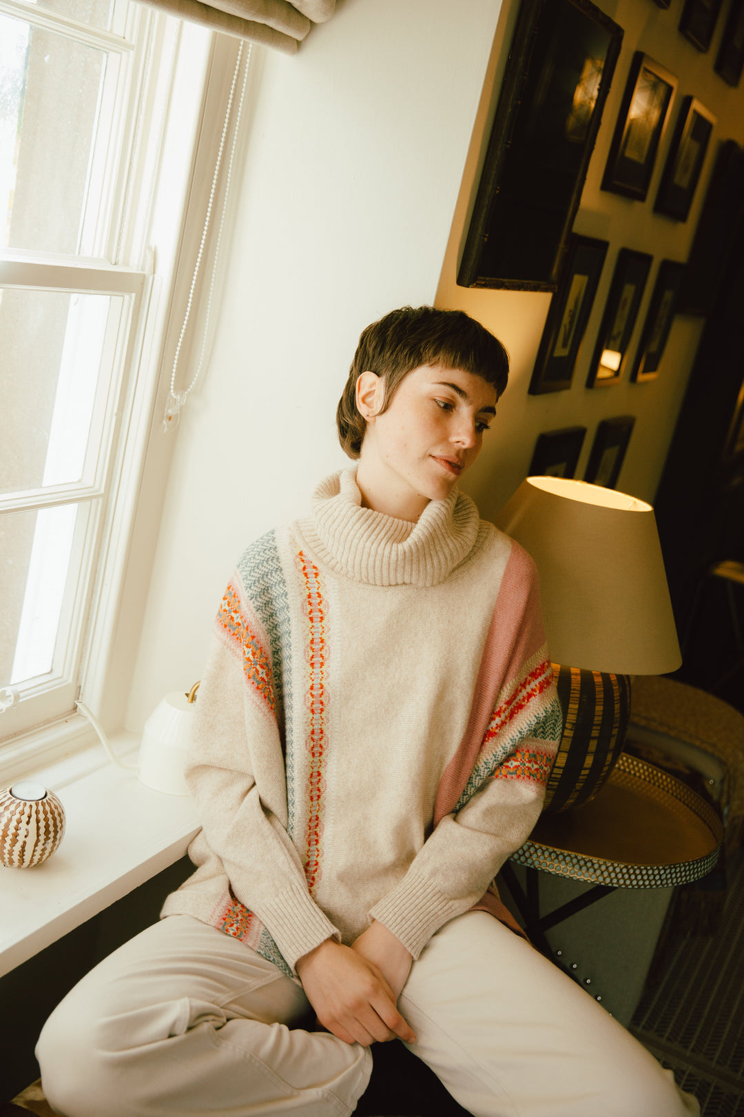 Eribé Pullover Montrose Cowl Sweater Honey bei Nauli and Stories