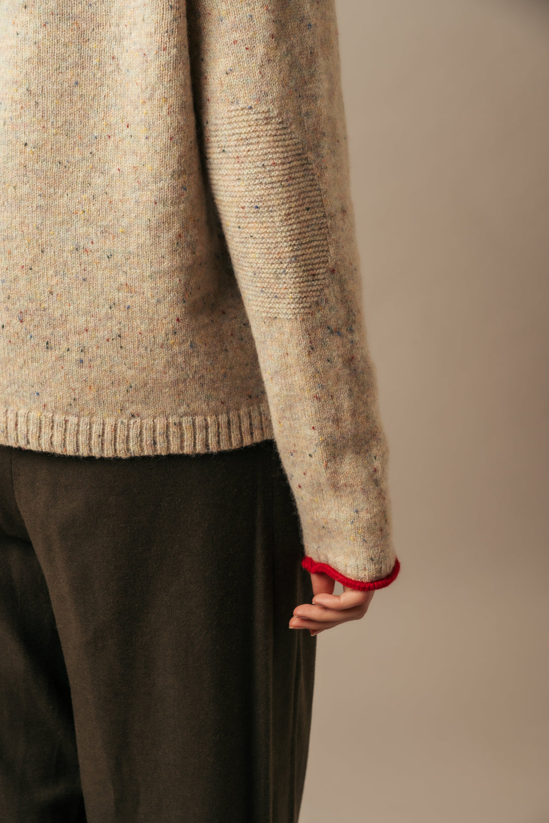 Eribé Pullover Tweed Nep Sweater Sand bei Nauli and Stories