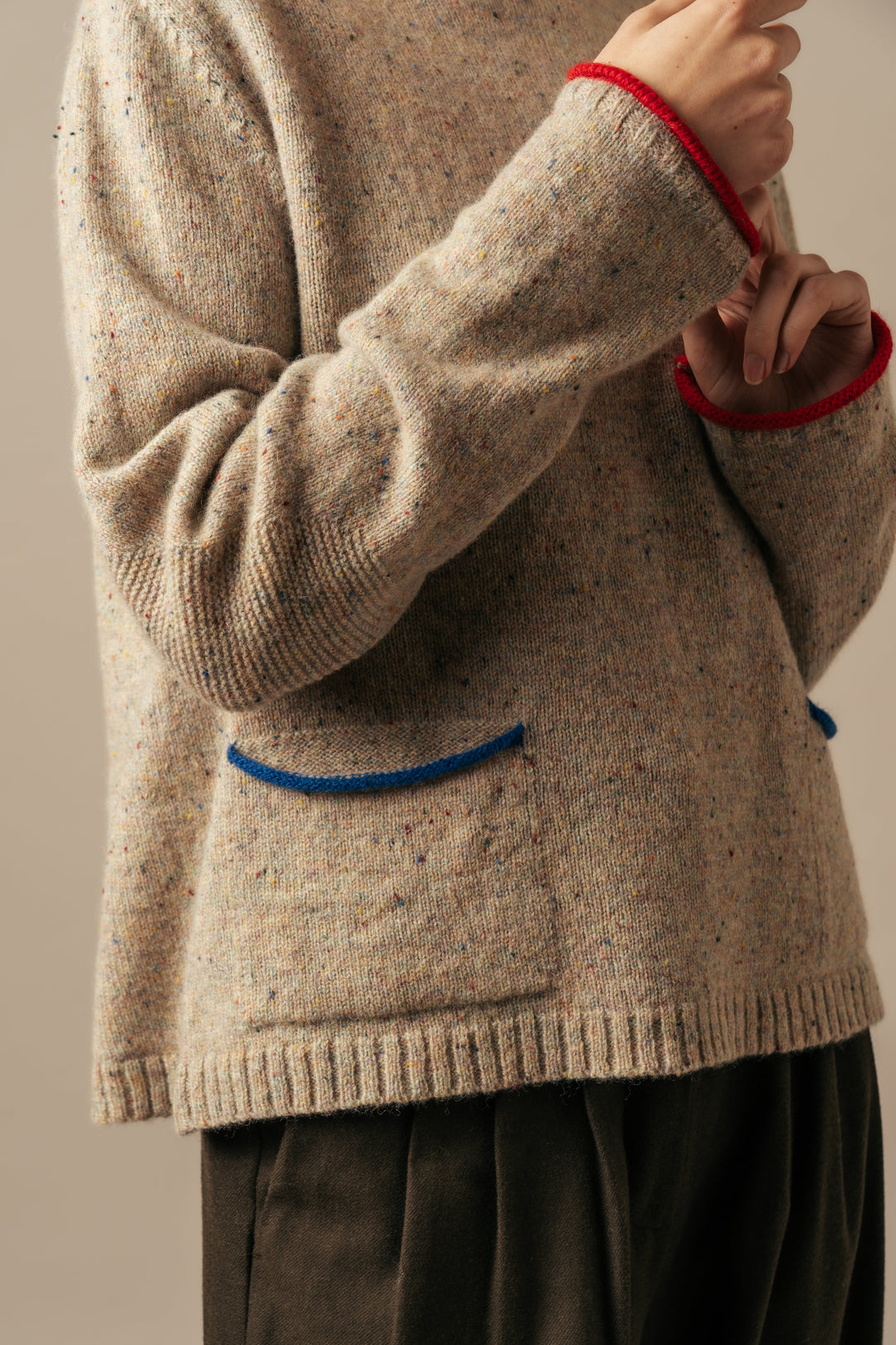 Eribé Pullover Tweed Nep Sweater Sand bei Nauli and Stories