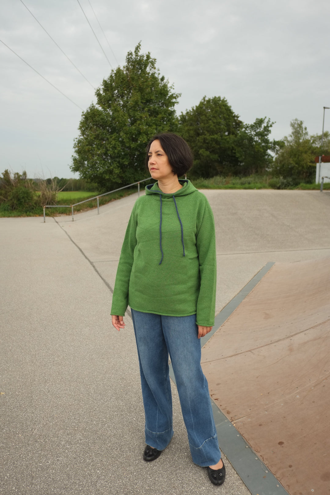 Éribe Pullover Unisex- Pullover mit Kapuze Watercress