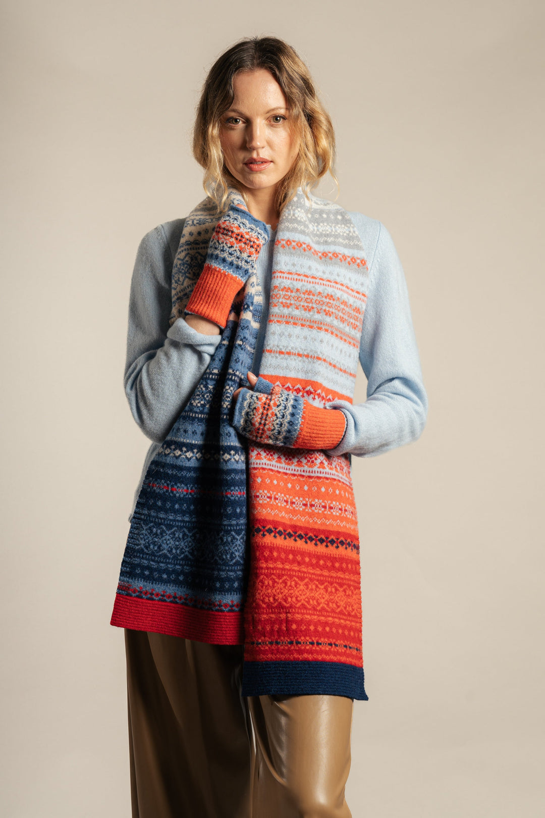 Eribé Schal Alloa Fairisle Scarf Blue Bella bei Nauli and Stories