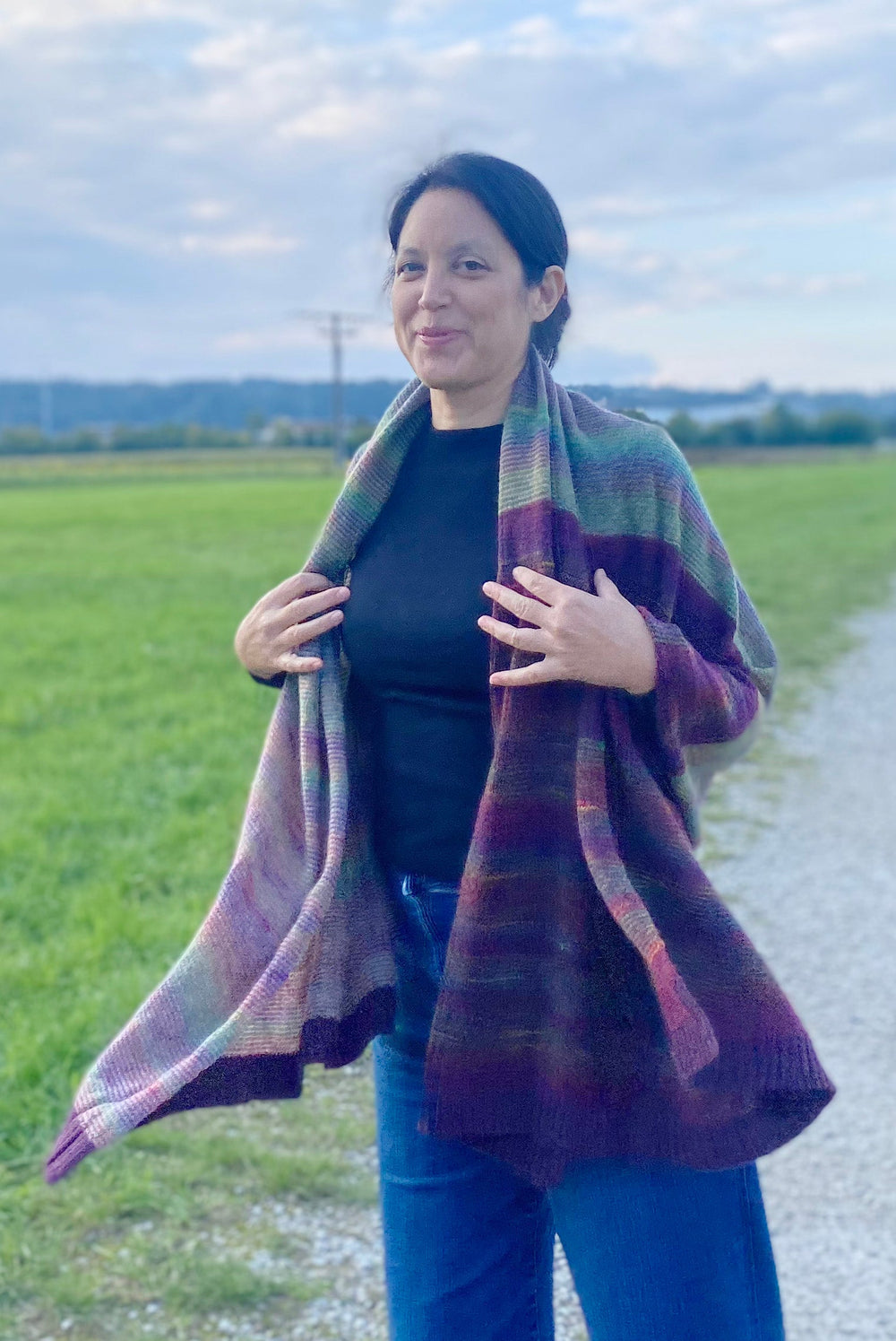 Eribé Schal Treeline Wrap Lingonberry breiter Schal aus Lammwolle bei Nauli and Stories