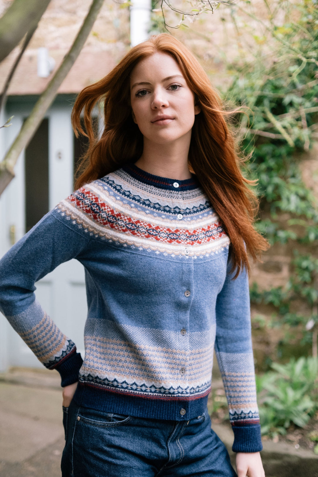 Eribé Strickjacke Alpine Cardigan Blue Morning bei Nauli and Stories