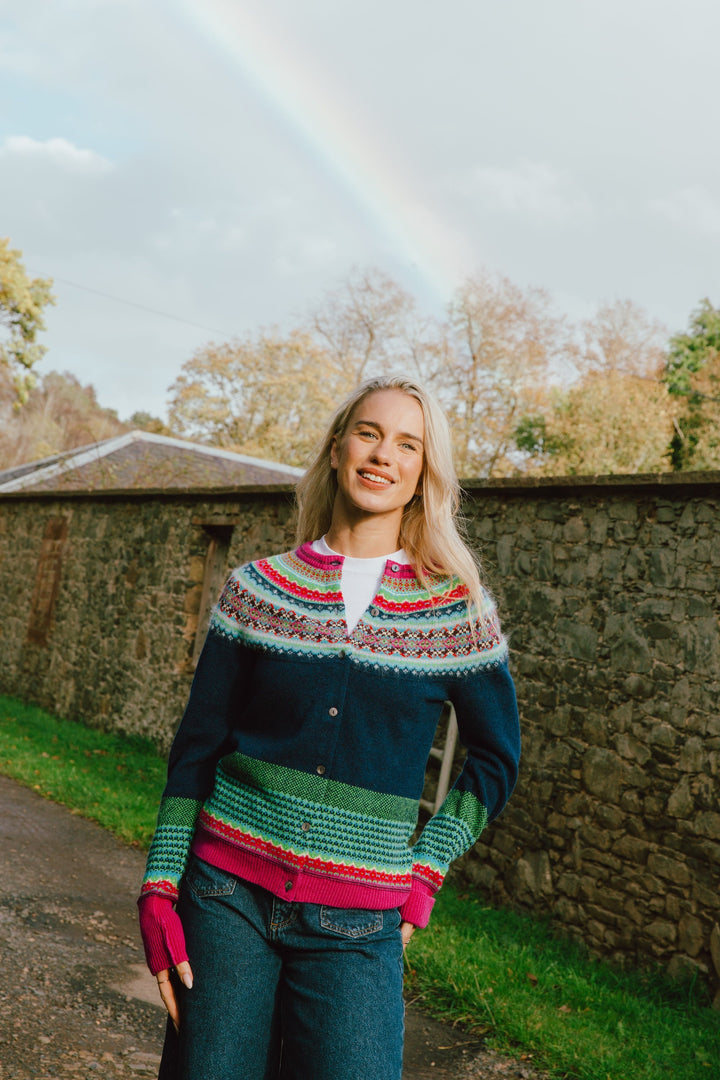 Eribé Strickjacke Alpine Cardigan Tango bei Nauli and Stories