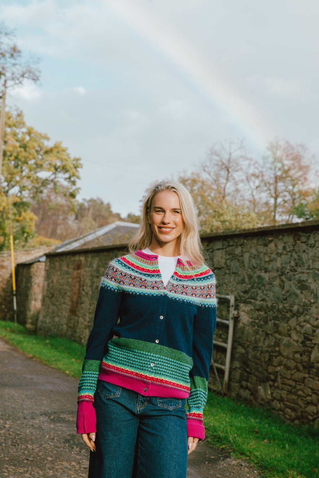 Eribé Strickjacke Alpine Cardigan Tango bei Nauli and Stories