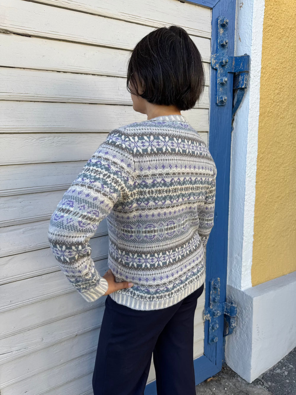 Eribé Strickjacke Strickjacke | Kinross Cardigan Sapphire bei Nauli and Stories