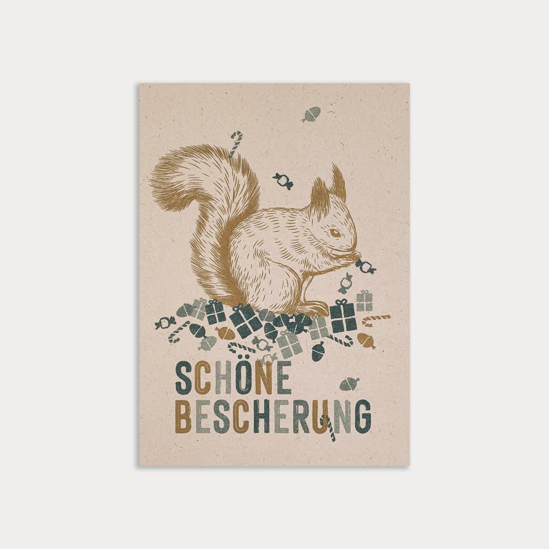 Feingeladen / Togethery Weihnachtskarte Postkarte / Eichhörnchen / Schöne Bescherung / Ökopapier