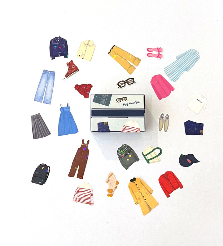 Greeting Life Inc. Sticker Enjoy Your Style! Wardrobe | Flake Sticker in Versandschachtel bei Nauli and Stories