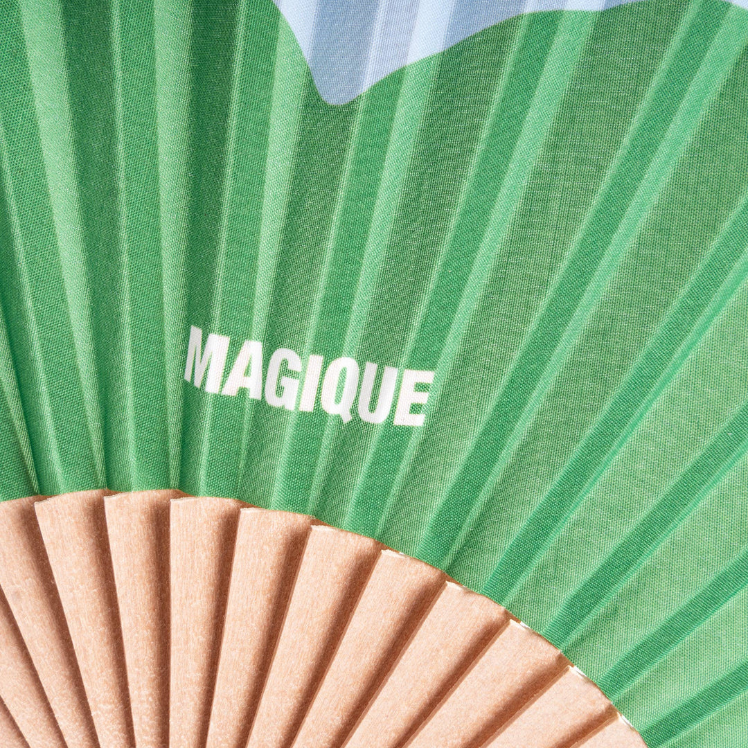 Helio Ferretti FAN  MACRO FLOWER GREEN HF bei Nauli and Stories