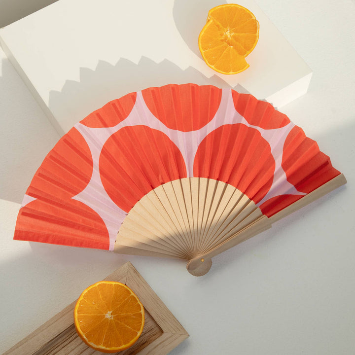 Helio Ferretti SCARLET BREEZE FAN HF bei Nauli and Stories