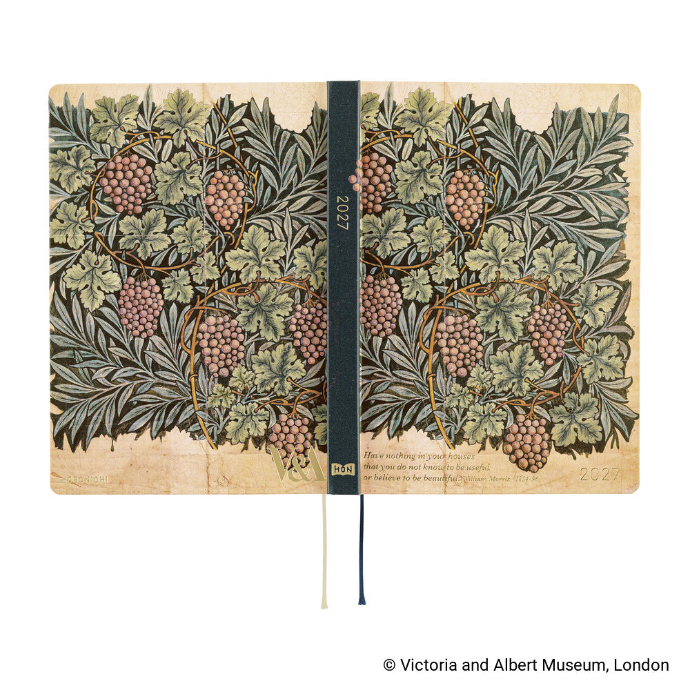 Hobonichi Kalender HON A5 The V&amp;A Series: Vine - 2027 bei Nauli and Stories