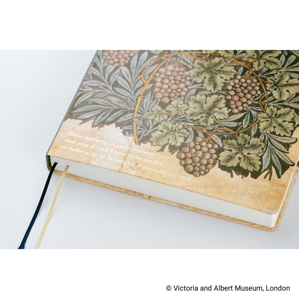 Hobonichi Kalender HON A5 The V&amp;A Series: Vine - 2027 bei Nauli and Stories