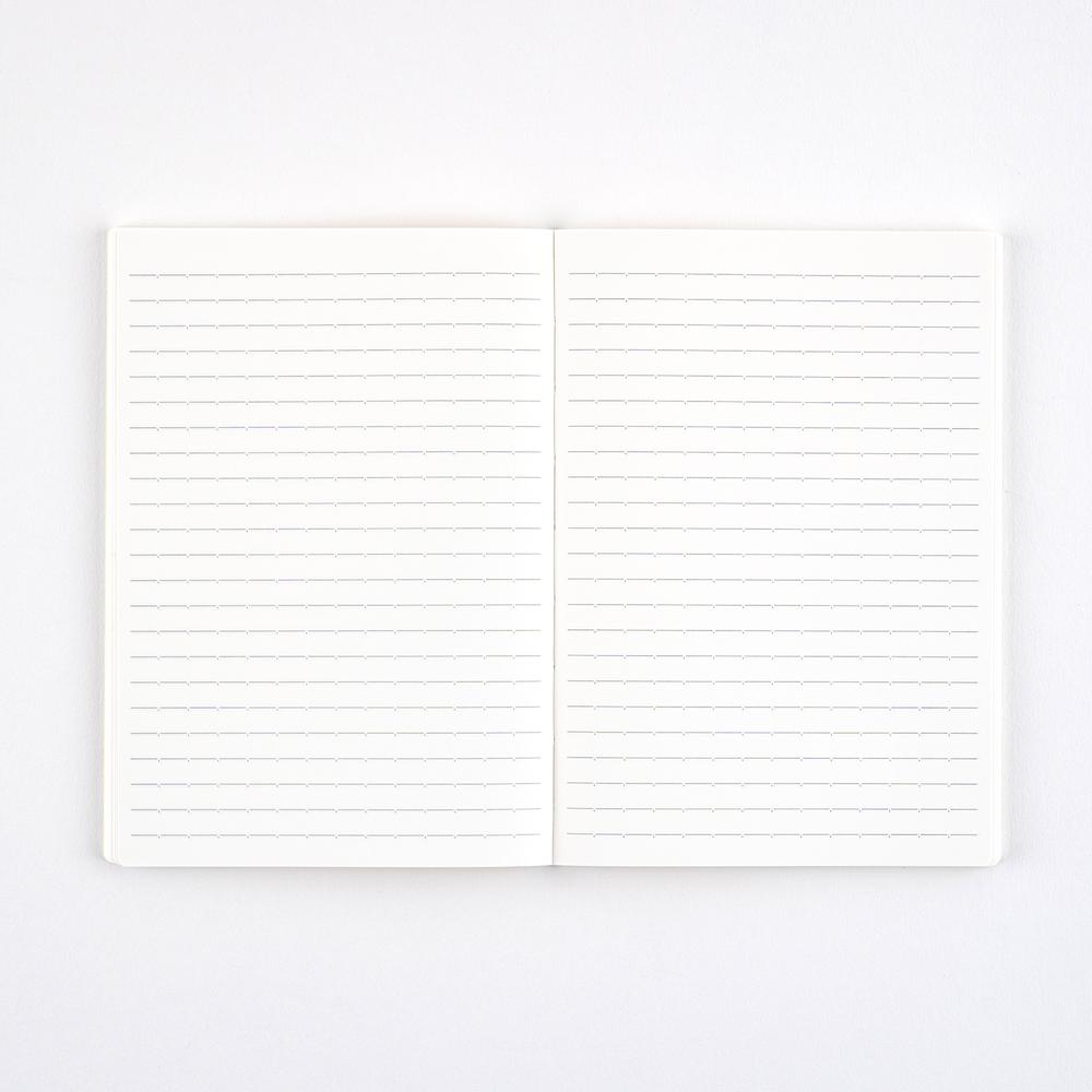 Hobonichi Notizbuch A5 Hobonichi Lined Notebook (A5 Size) - 2027 bei Nauli and Stories