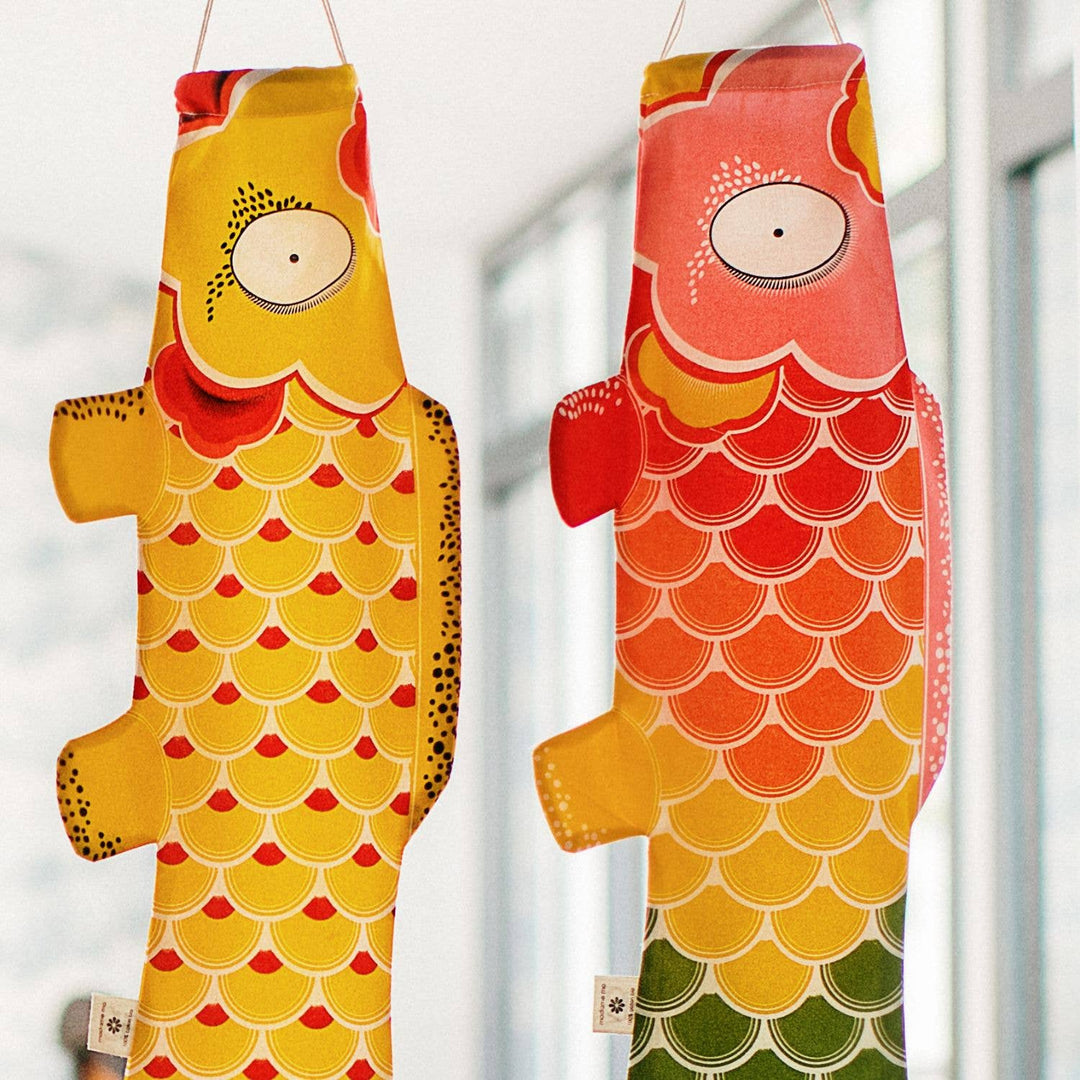 MADAME MO Rainbow Koinobori - wind sock wall decor bei Nauli and Stories