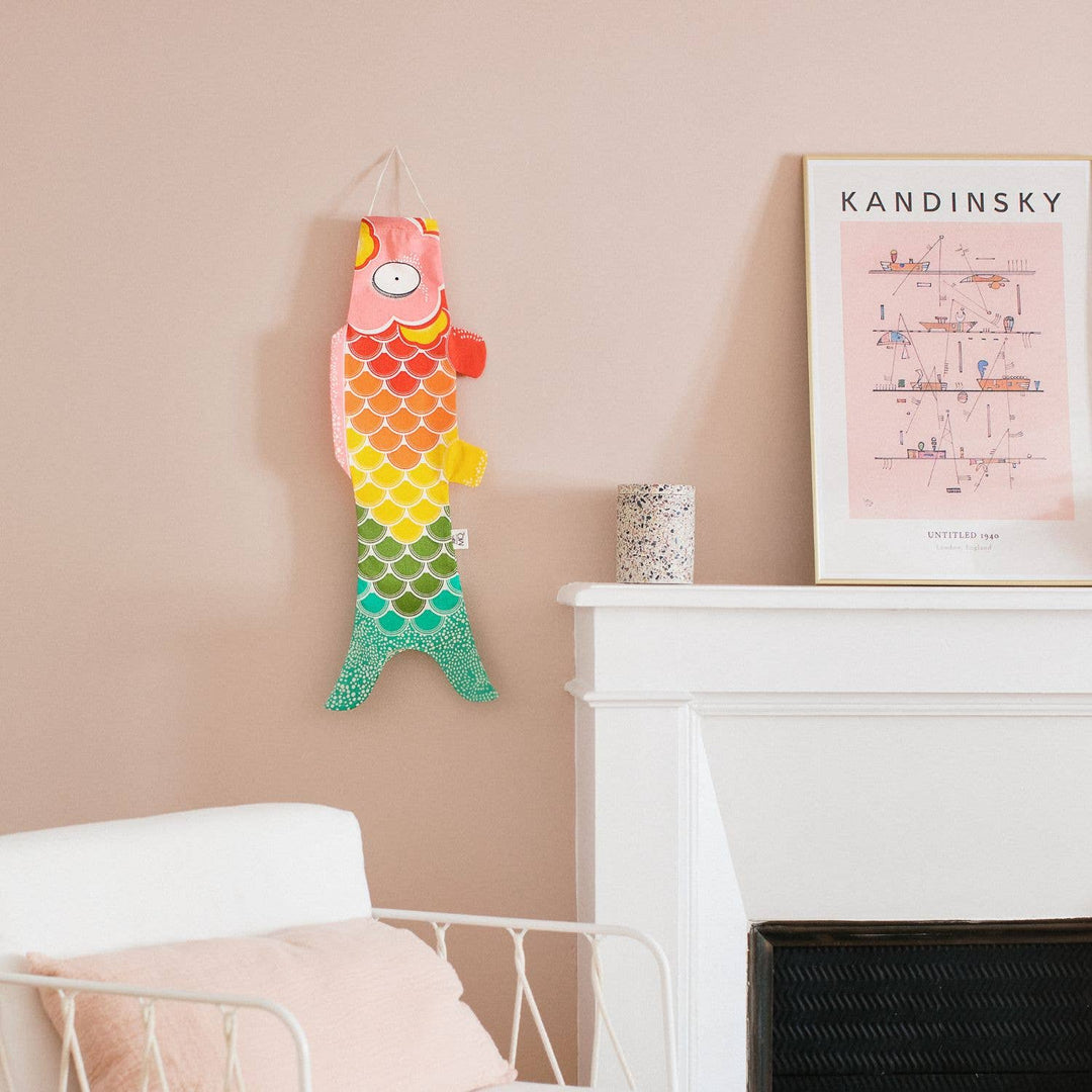 MADAME MO Rainbow Koinobori - wind sock wall decor bei Nauli and Stories