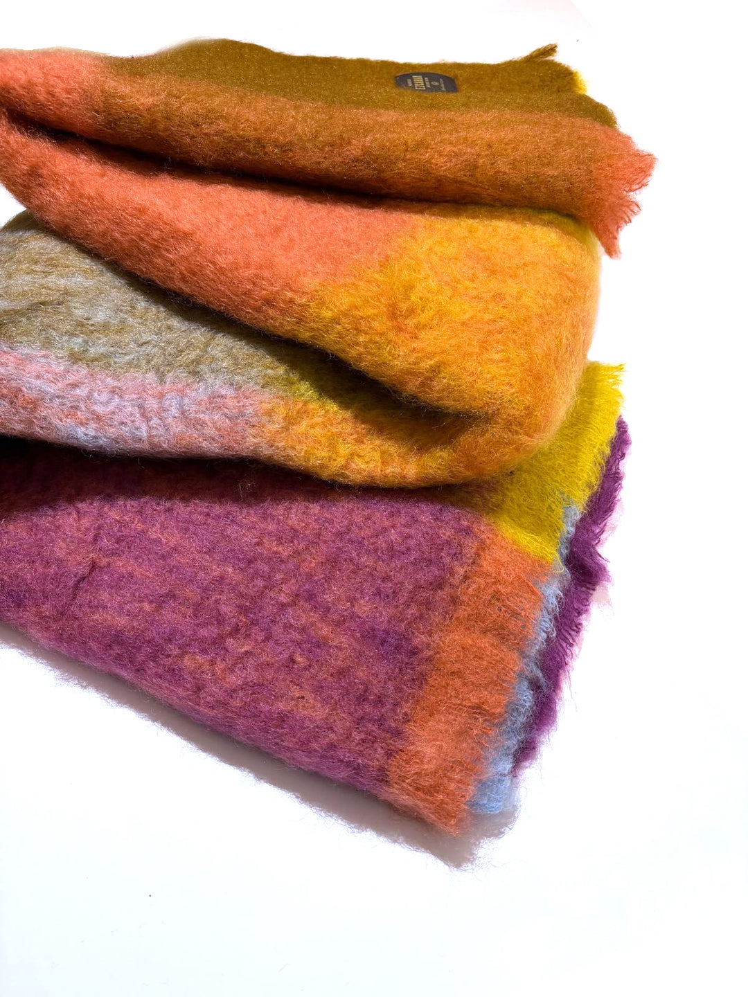 Mantas Ezcaray Sofadecke Mohair Decke -  130x200cm - Cuadros bei Nauli and Stories