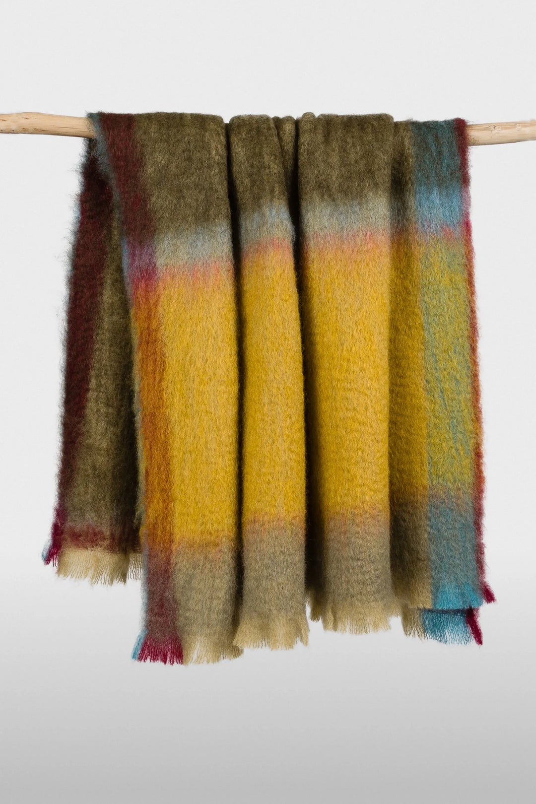 Mantas Ezcaray Sofadecke Mohair Decke ROZCO 130 x 200cm RZ-17 bei Nauli and Stories