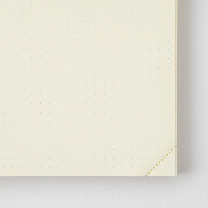 MD Paper | Midori Notizbuch DIN A5 MD Notebook Codex A5 1D/1P Dot Grid | gepunktet bei Nauli and Stories