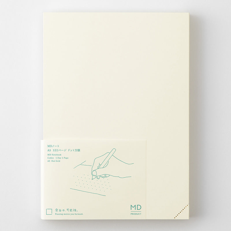 MD Paper | Midori Notizbuch DIN A5 MD Notebook Codex A5 1D/1P Dot Grid | gepunktet bei Nauli and Stories