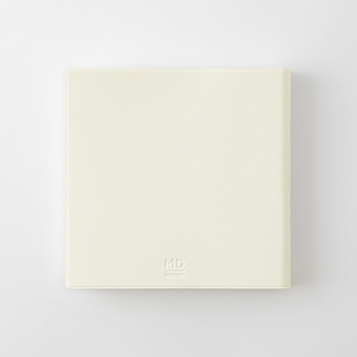 MD Paper | Midori Tageskalender NEW MD Notebook Diary A5 Square 1Day 1Page 2027 bei Nauli and Stories