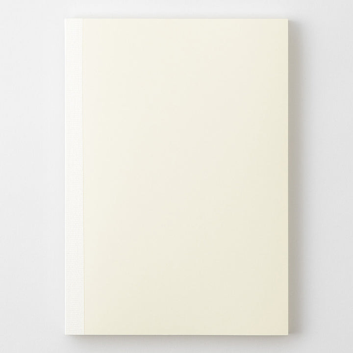 MD Product | Midori Notizbuch DIN A5 MD Notebook A5 Dot grid bei Nauli and Stories