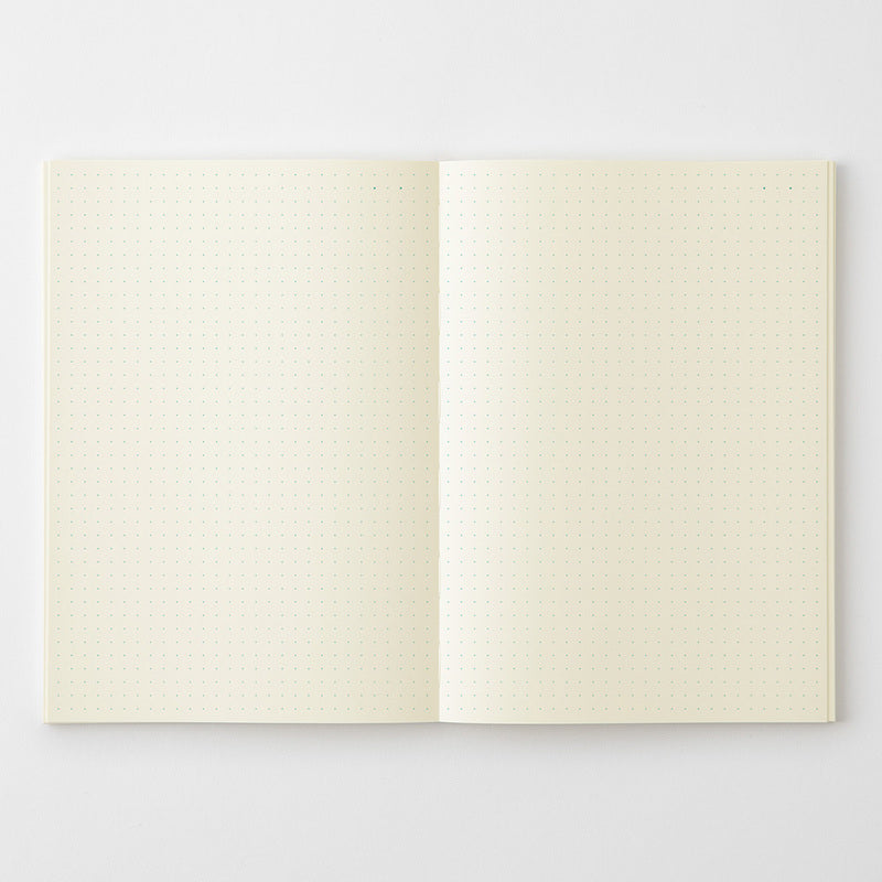 MD Product | Midori Notizbuch DIN A5 MD Notebook A5 Dot grid bei Nauli and Stories